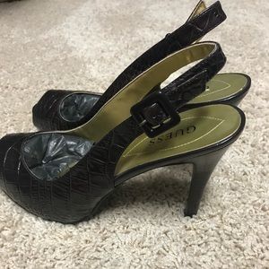 Guess open-toed brown ‘croc’ sling back pumps.